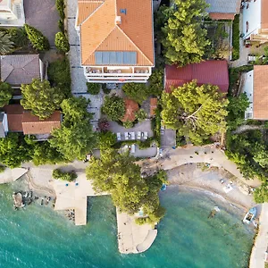 villa-vicko.hotelinzadar.com/